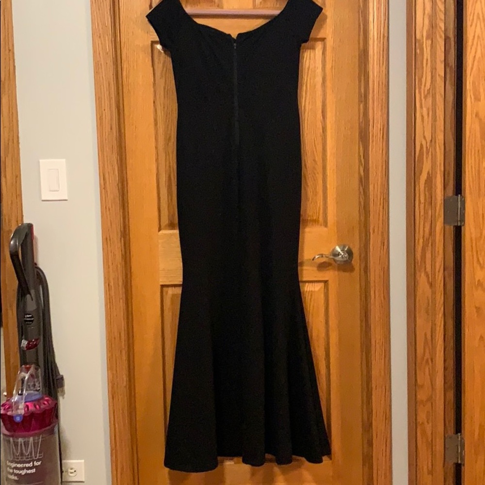 Dress - Picture 2 of 3